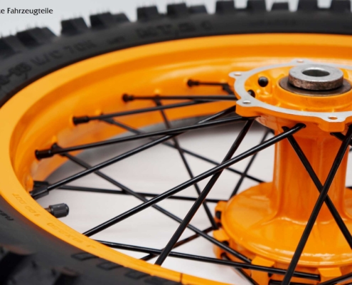 Speichenfelge in KTM Orange pulverbeschichten