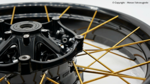 BMW "Golden Spokes" Design BMW Speichenrad mit Speichen in Goldoptik
