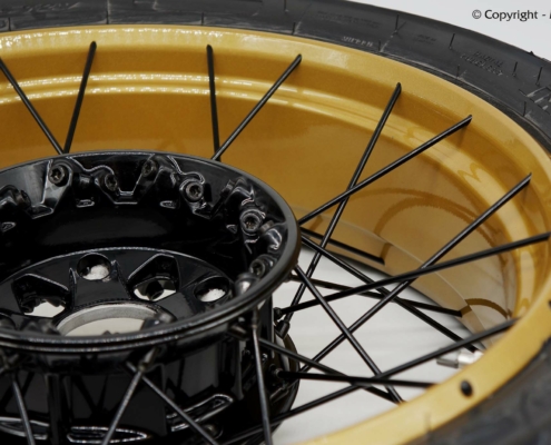 BMW R1250 GS Felge in KE Gold R1250GS Felge Speichen schwarz und Felge KE Gold beschichten