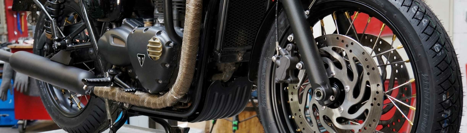 Triumph Bonneville T120 Triumph Bonneville T120 mit BT46 Bereifung