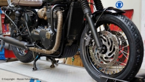 Triumph Bonneville T120 Triumph Bonneville T120 mit BT46 Bereifung