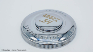 Tankdeckel verchromt graviert Triumph Bonneville Tankdeckel in verchromt mit personalisierter Lasergravur.