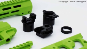 Waffenbeschichtung bei einer Tikka in Zombie Green und Graphite Black zum Akzente setzen.