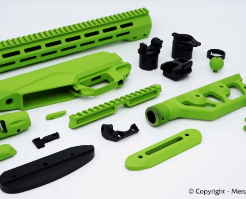 Waffenbeschichtung bei einer Tikka in Zombie Green und Graphite Black.
