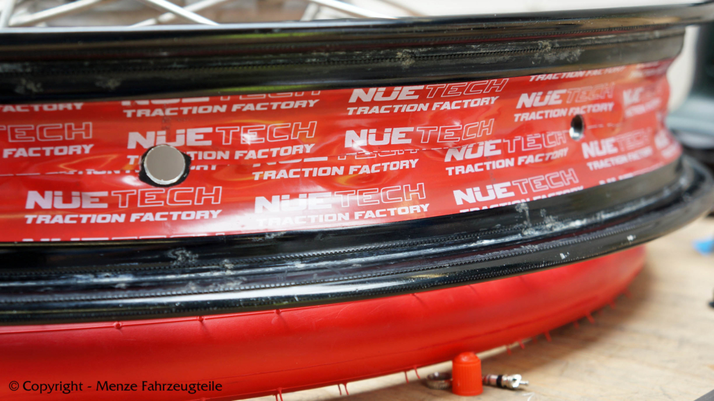 Abkleben mit dem Tubliss Felgenband von Nuetech.